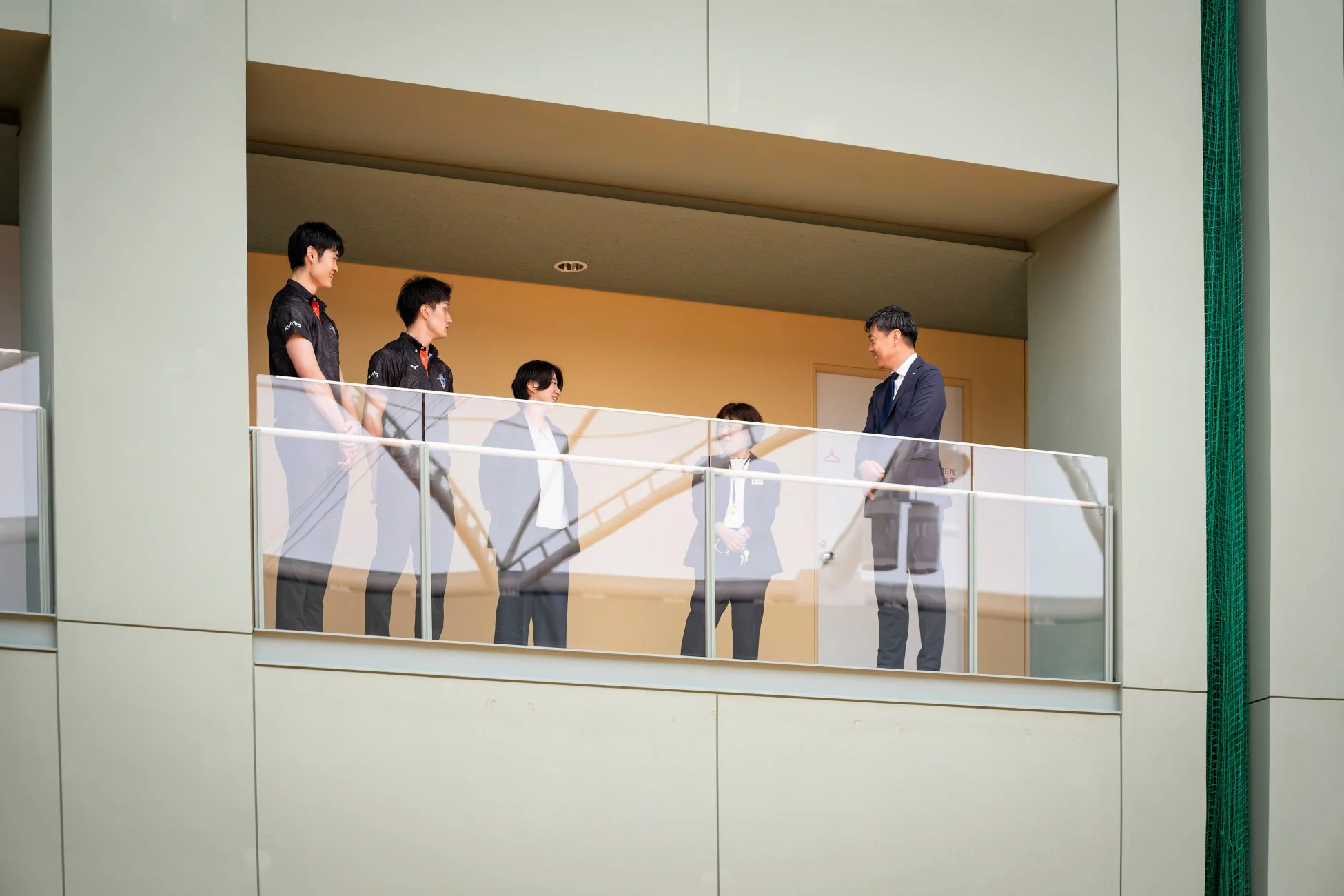 施設見学の様子